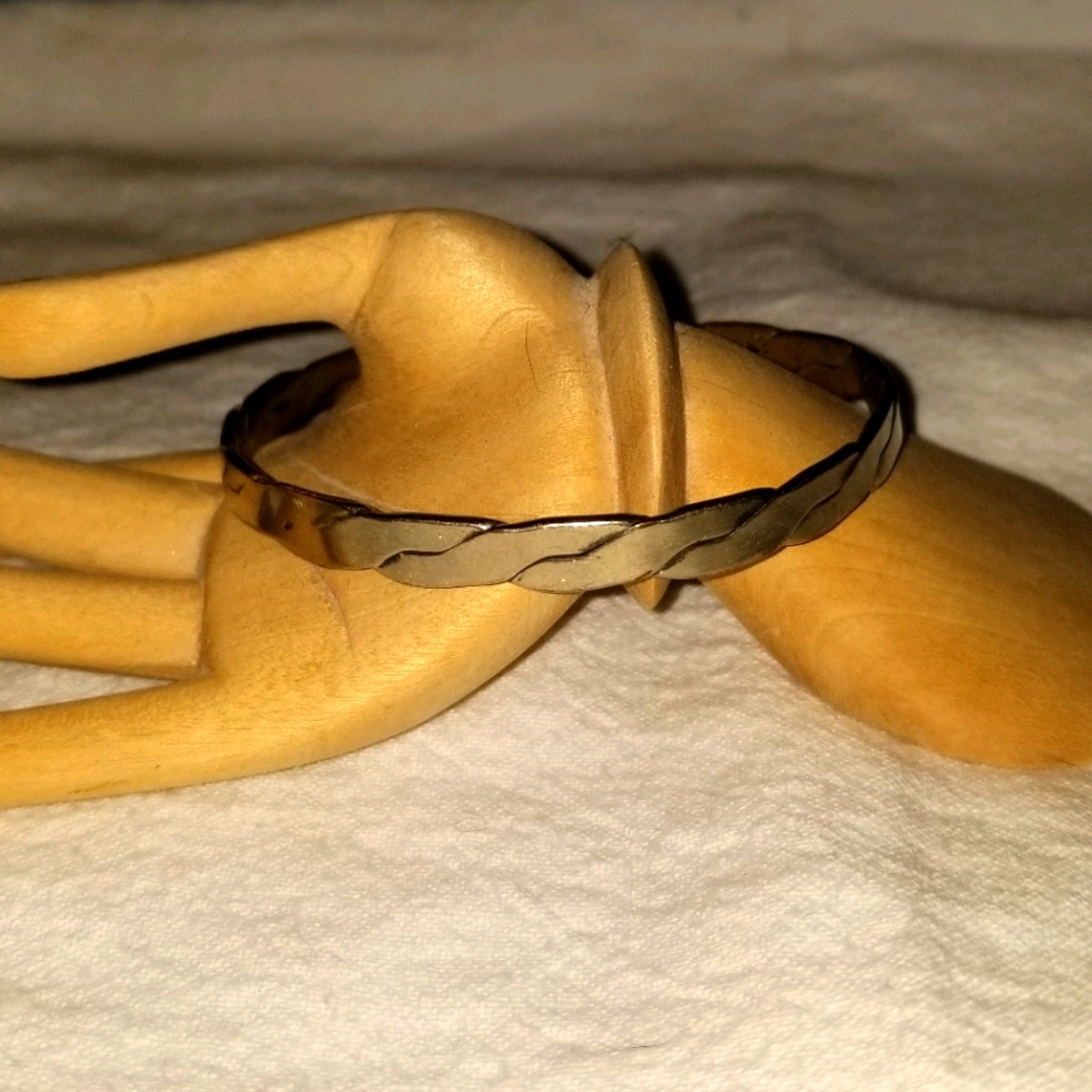 Vintage TAXCO silver bangle bracelet